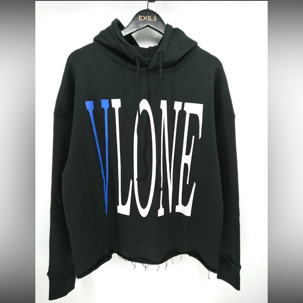 Vlone Staple Cropped Hoodie